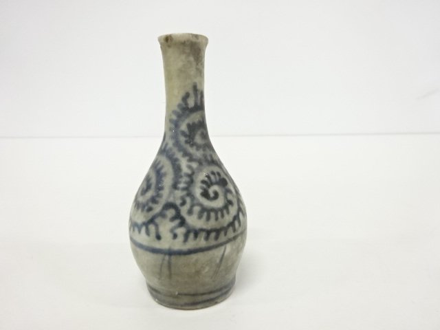JAPANESE CERAMICS / KOIMARI / EDO ERA / SAKE BOTTLE / BLUE & WHITE